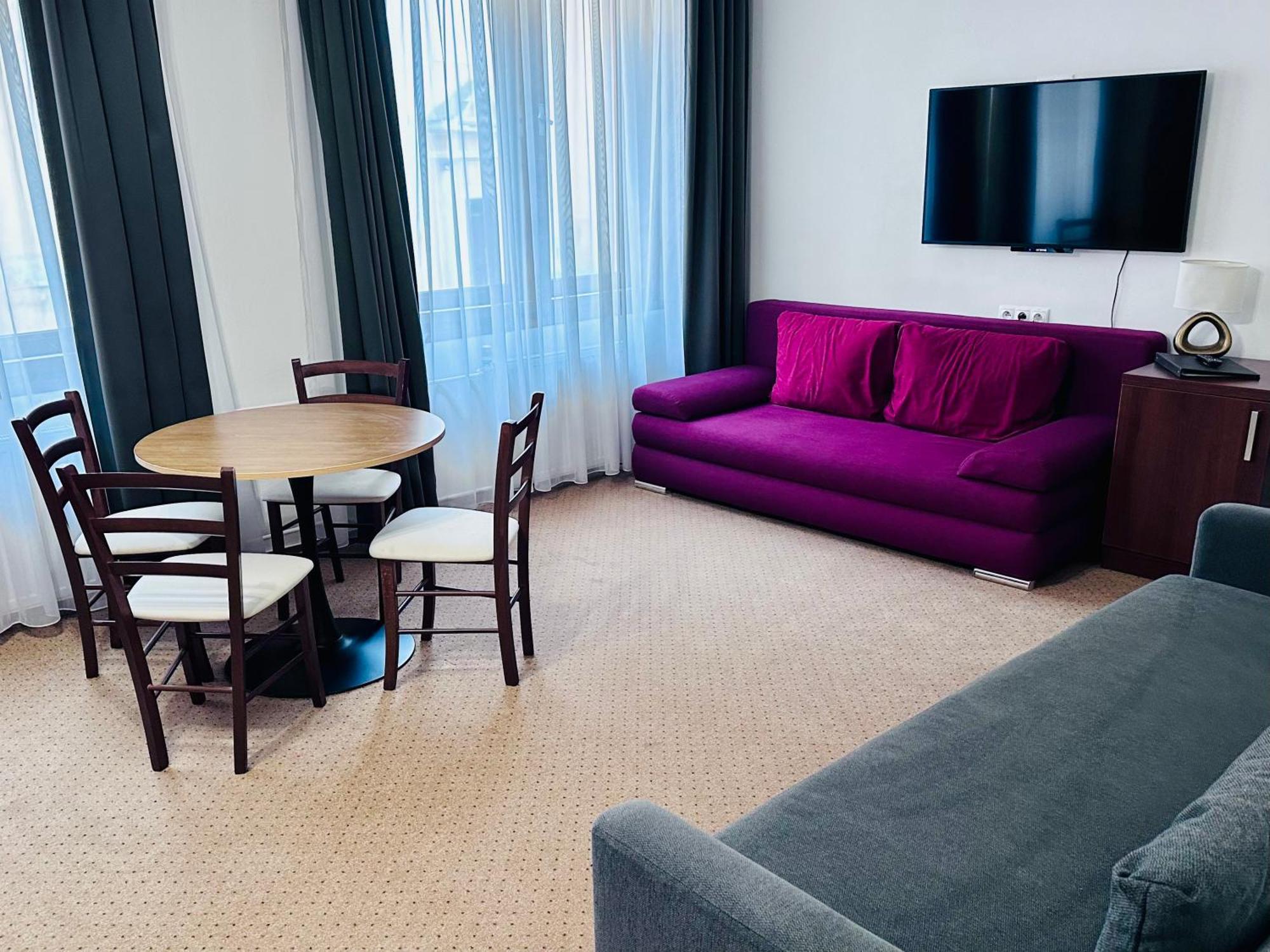 Hotel & Penzion Grand Matej Банска-Штьявница Экстерьер фото