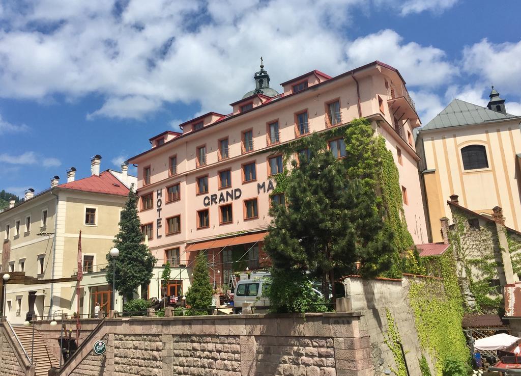 Hotel & Penzion Grand Matej Банска-Штьявница Экстерьер фото