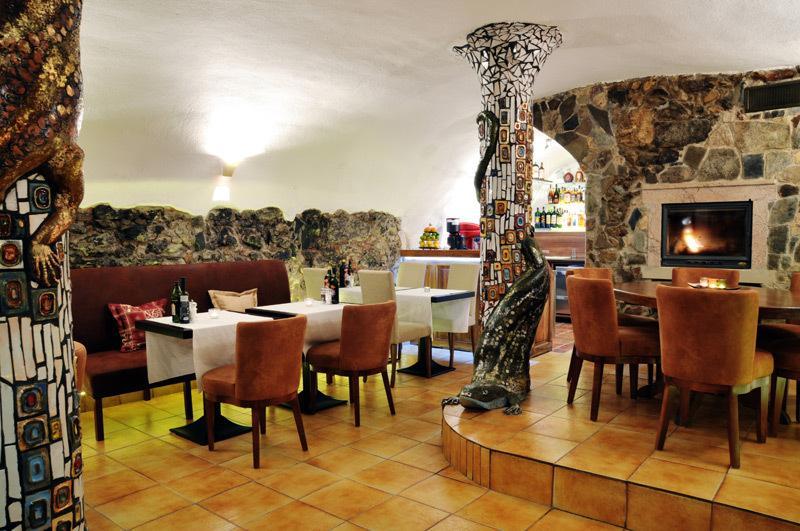 Hotel & Penzion Grand Matej Банска-Штьявница Экстерьер фото